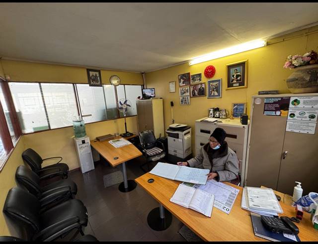 570M² WAREHOUSE TO LET IN WYNBERG